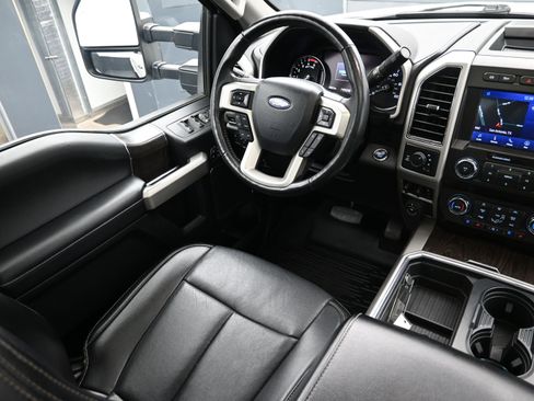 Used 2021 Ford F250 Lariat w/ Tremor Off-Road Package AWD/4WD image 24