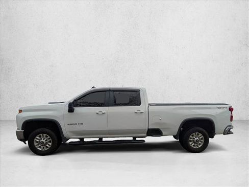 Used 2022 Chevrolet Silverado 2500 LT w/ Convenience Package AWD/4WD image 8