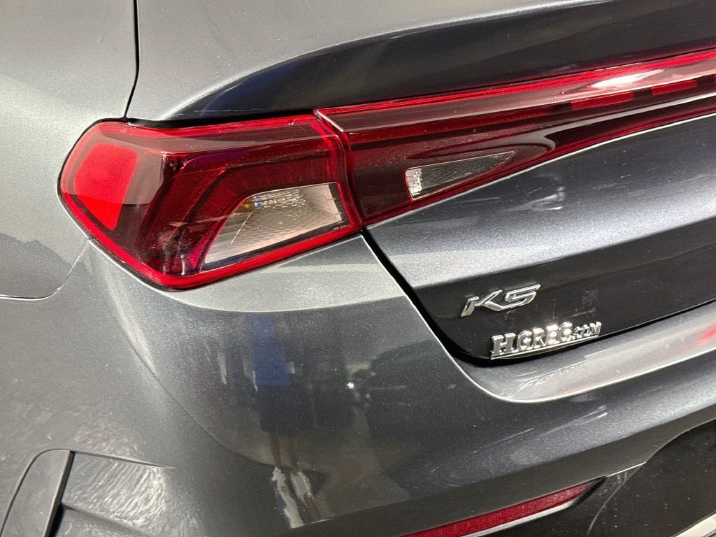 Used 2022 Kia K5 LXS FWD image 35