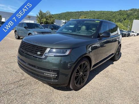 Used 2025 Land Rover Range Rover Long Wheelbase SE AWD/4WD image 1