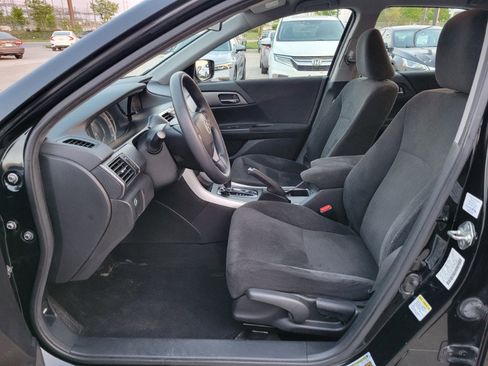 Used 2013 Honda Accord LX image 15