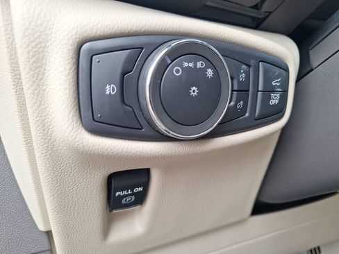 Used 2020 Lincoln Nautilus Reserve w/ Equipment Group 201A FWD image 28