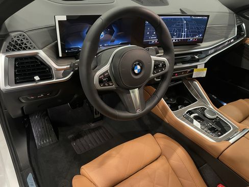 New 2026 BMW X6 xDrive40i w/ Climate Comfort Package image 7