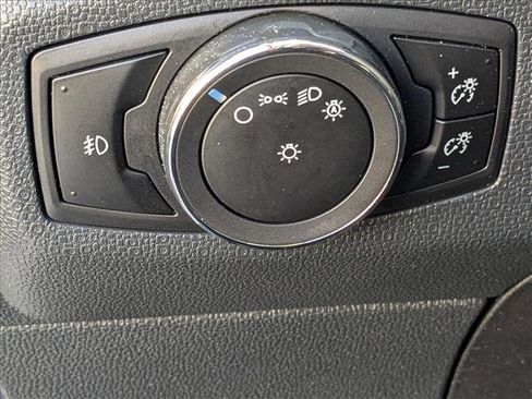 Used 2019 Ford EcoSport SE w/ SE Convenience Package image 11