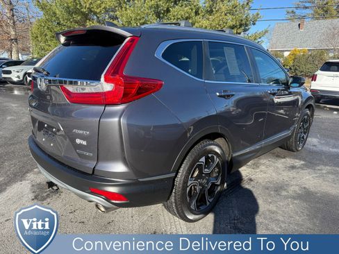 Used 2019 Honda CR-V Touring image 8