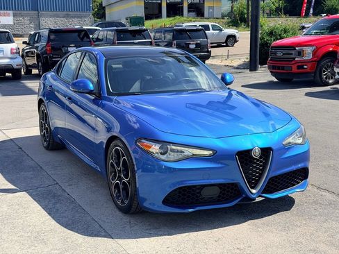 Used 2018 Alfa Romeo Giulia AWD image 8