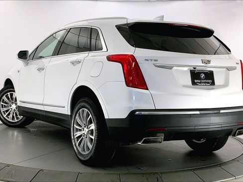 Used 2018 Cadillac XT5 Luxury w/ Driver Awareness Package image 10