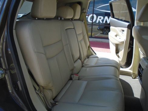 Used 2015 Nissan Murano Platinum w/ Platinum Technology Package FWD image 11