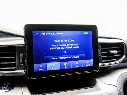 Used 2020 Ford Explorer XLT w/ Equipment Group 202A RWD image 23