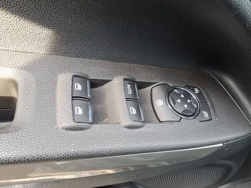 Used 2018 Ford EcoSport Titanium image 13