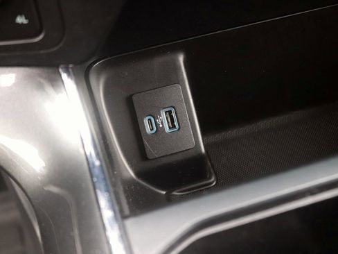 Used 2022 Ford F150 XLT w/ Equipment Group 302A High image 22