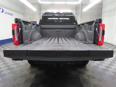 Used 2024 Ford F250 Platinum image 45
