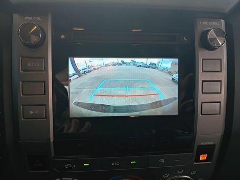 Used 2017 Toyota Tundra SR RWD image 27