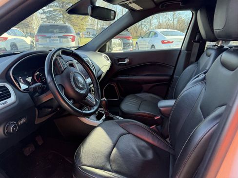 Used 2021 Jeep Compass Latitude image 11