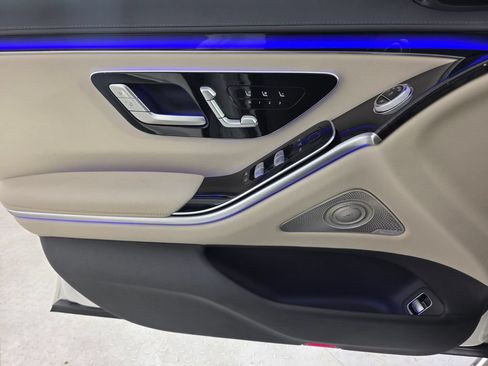 Certified 2023 Mercedes-Benz S 580 4MATIC Sedan image 25