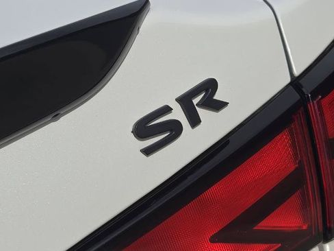 Certified 2023 Nissan Sentra SR w/ Midnight Edition Package FWD image 9