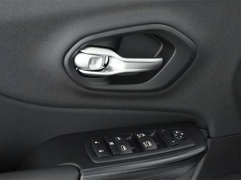 Used 2014 Jeep Cherokee Limited FWD image 14