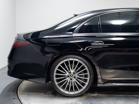 Used 2023 Mercedes-Benz S 580 4MATIC Sedan image 18