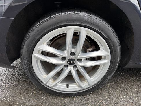 Used 2017 Audi A4 2.0T Premium w/ Convenience Package image 13