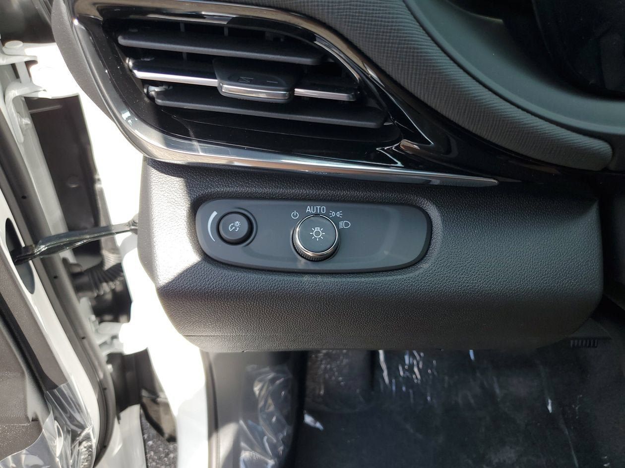New 2026 Buick Envista Sport Touring w/ Convenience I Package FWD image 29