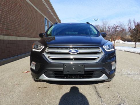 Used 2018 Ford Escape SEL image 12