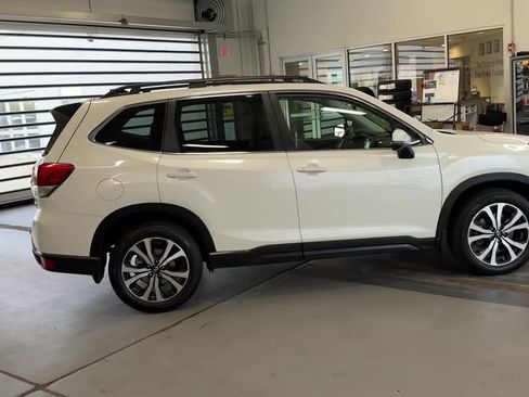 Used 2024 Subaru Forester Limited AWD/4WD image 13