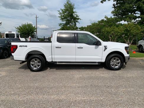 Used 2025 Ford F150 XLT w/ Equipment Group 301A Standard AWD/4WD image 2