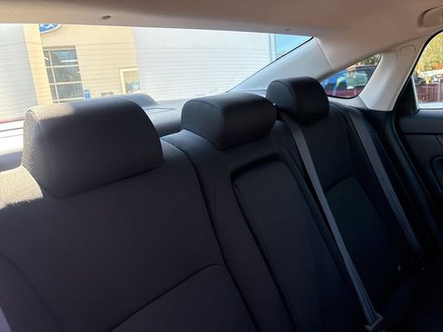 Used 2022 Honda Civic EX image 26