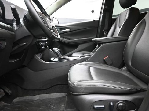 Used 2024 Buick Encore GX Sport Touring w/ Comfort Package image 17