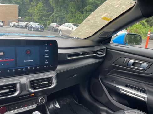 Used 2024 Ford Mustang Premium image 34