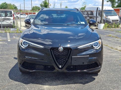 Used 2023 Alfa Romeo Stelvio Veloce AWD/4WD image 8