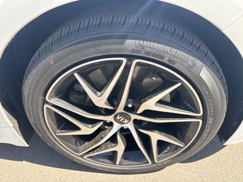 Used 2022 Kia Stinger GT-Line w/ Sun & Sound Package AWD/4WD image 33