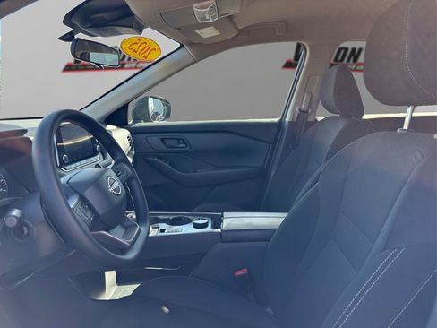 Certified 2025 Nissan Rogue S AWD/4WD image 9