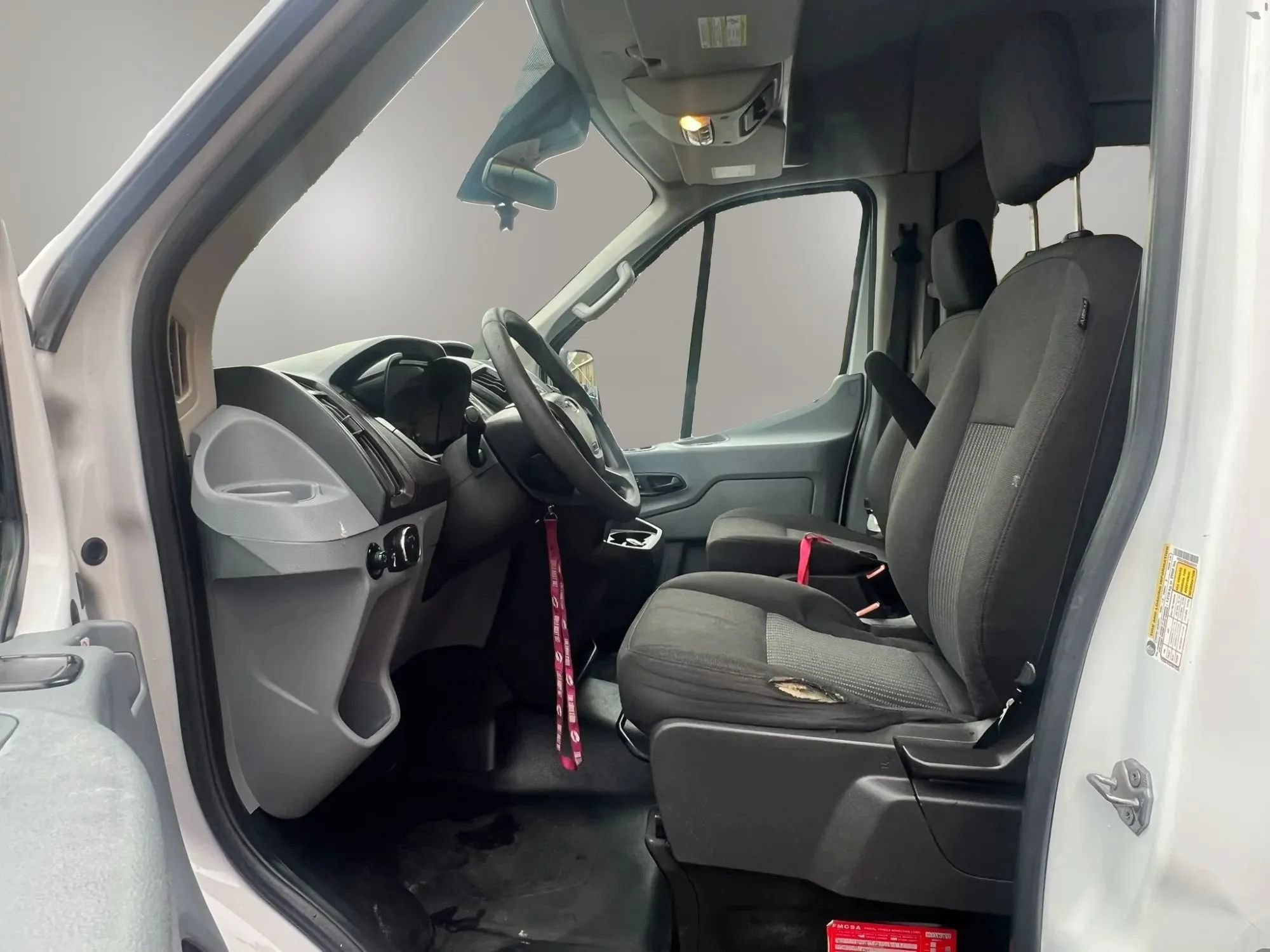 Used 2019 Ford Transit 350 XLT RWD image 25