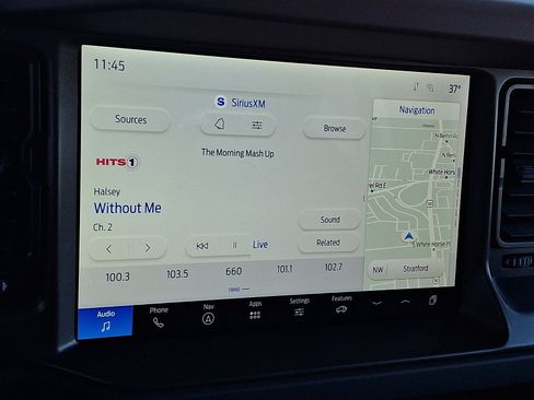 Used 2025 Ford Bronco Badlands image 19