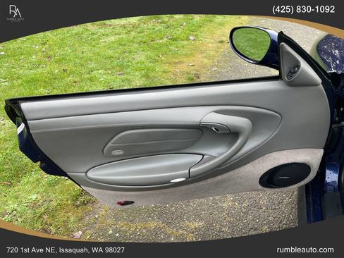 Used 2002 Porsche 911 Carrera 4S image 15