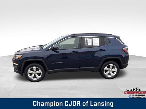 Used 2018 Jeep Compass Latitude w/ Cold Weather Group image 4