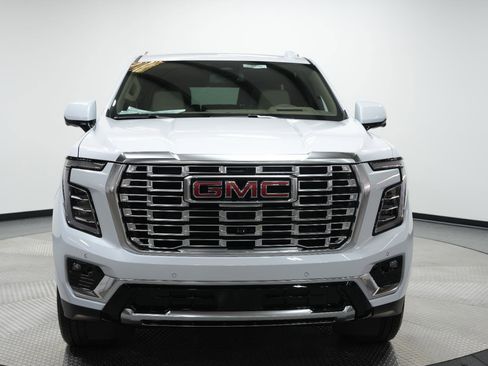 New 2026 GMC Yukon XL Denali image 2