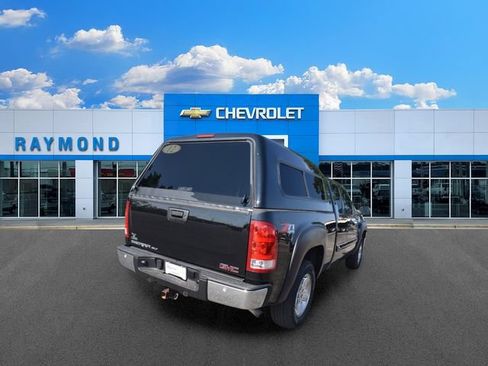 Used 2012 GMC Sierra 1500 SLT w/ All-Terrain Package AWD/4WD image 3