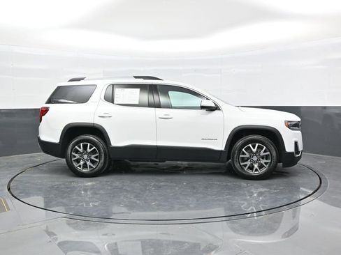 Used 2023 GMC Acadia SLE w/ Driver Convenience Package AWD/4WD image 8