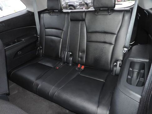 Used 2018 Honda Pilot EX-L image 18