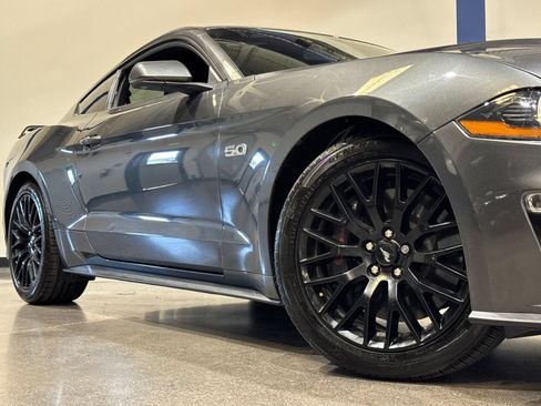 Used 2020 Ford Mustang GT Premium RWD image 3
