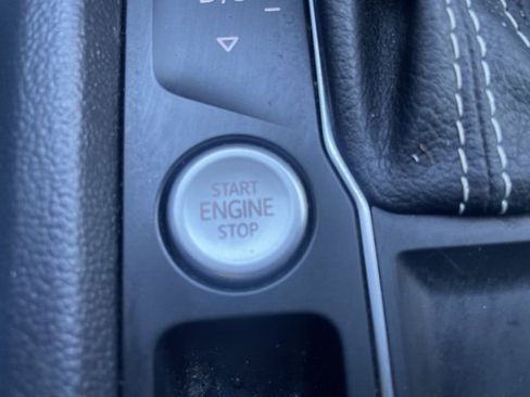 Used 2022 Volkswagen Atlas SE image 19