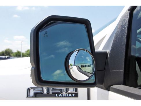 Used 2019 Ford F150 Lariat AWD/4WD image 10