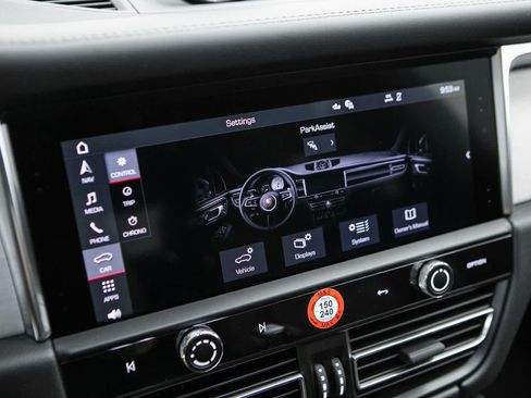 New 2026 Porsche Macan Turbo AWD/4WD image 15