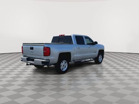 Used 2018 Chevrolet Silverado 1500 LT w/ Texas Edition AWD/4WD image 8