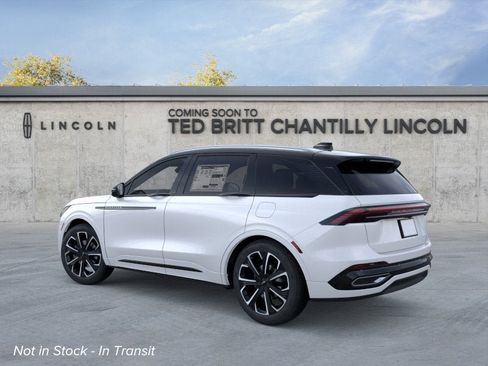 New 2026 Lincoln Nautilus Reserve AWD/4WD image 5
