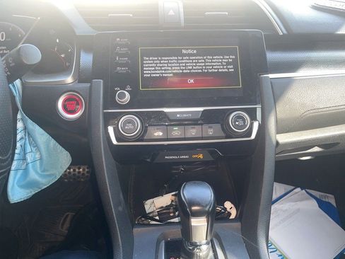 Used 2019 Honda Civic Sport image 9