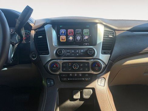 Used 2017 Chevrolet Tahoe LT image 14