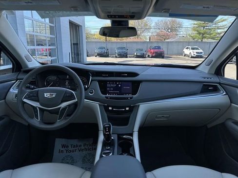 Certified 2023 Cadillac XT5 Premium Luxury image 34